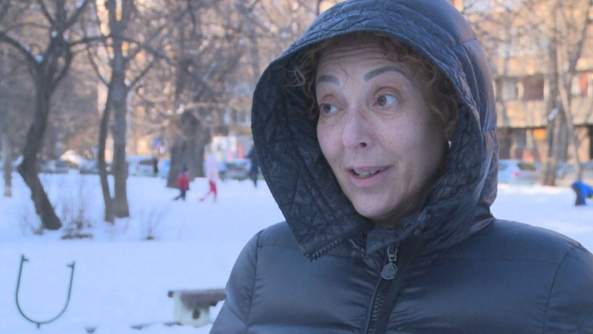 Ранената от паднал лед софиянка: Нямаше табели, ще заведа дело