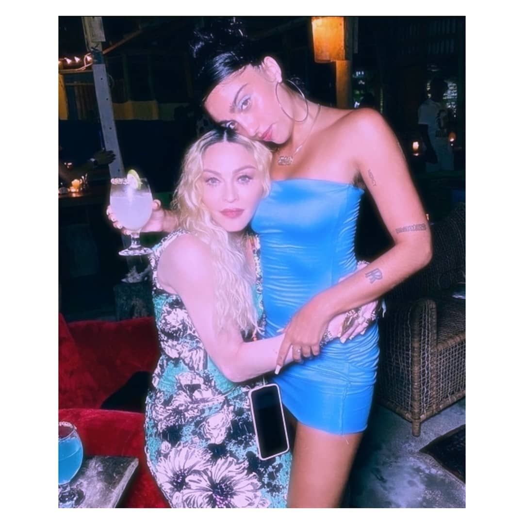 Лурдес с майка си Мадона