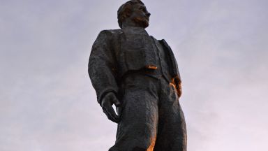 Всяко поколение и всеки от нас води своята битка за