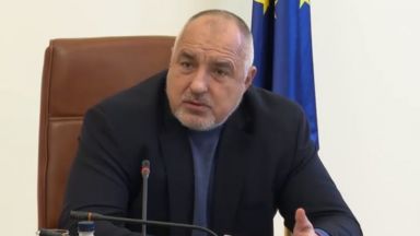 Всички българи които искат да се ваксинират да могат да