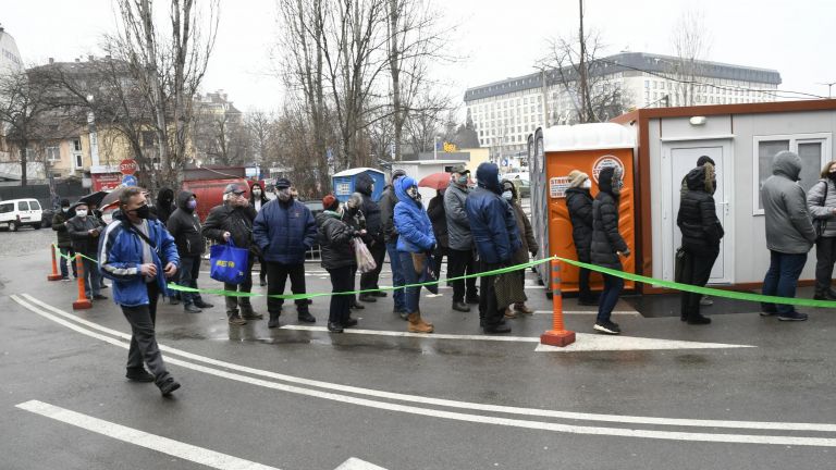 При достигане на 1-2 млн. ваксинирани българи няма да се
