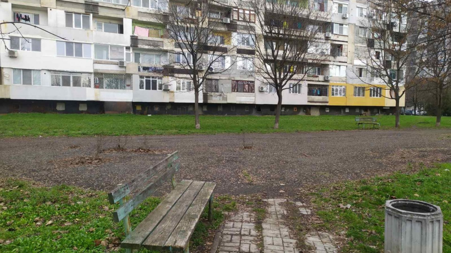 Запустял терен в "Славейков" се превръща в парк