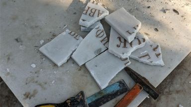 Осквернен е гроб паметника на мичман Гаврил Порфирович Красюк във Варна