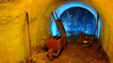 С каска под земята: Минен музей в Перник