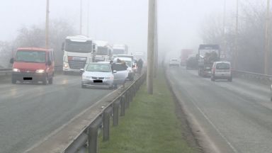 Три верижни катастрофи само за час в района на Дунав