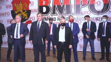 Сто и пет от кандидатите на ВМРО за парламентарните избори