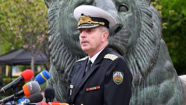 Разширяват се правомощията на началника на отбраната като той вече