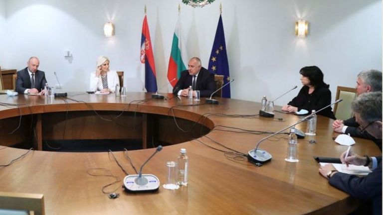Газовата връзка България - Сърбия ще пренася 1,8 млрд. м3/г. с възможност за реверс