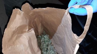 Мъж е задържан в Бургас за открит в дома му