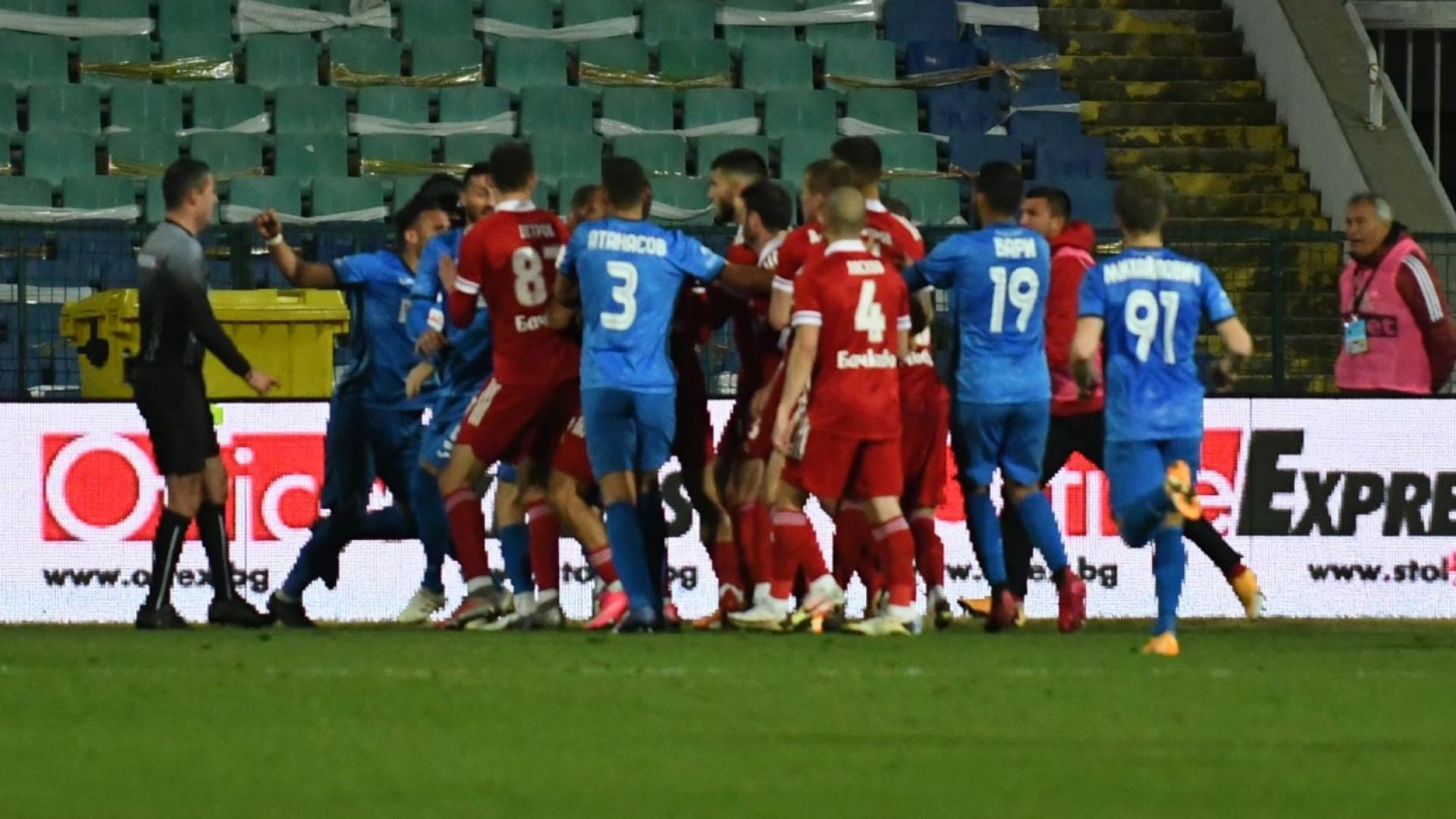 Двата тима с име ЦСКА и най-старото столично дерби откриват сезона в Първа лига