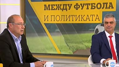 Две футболни легенди бившият футболист на ЦСКА Христо Марашлиев