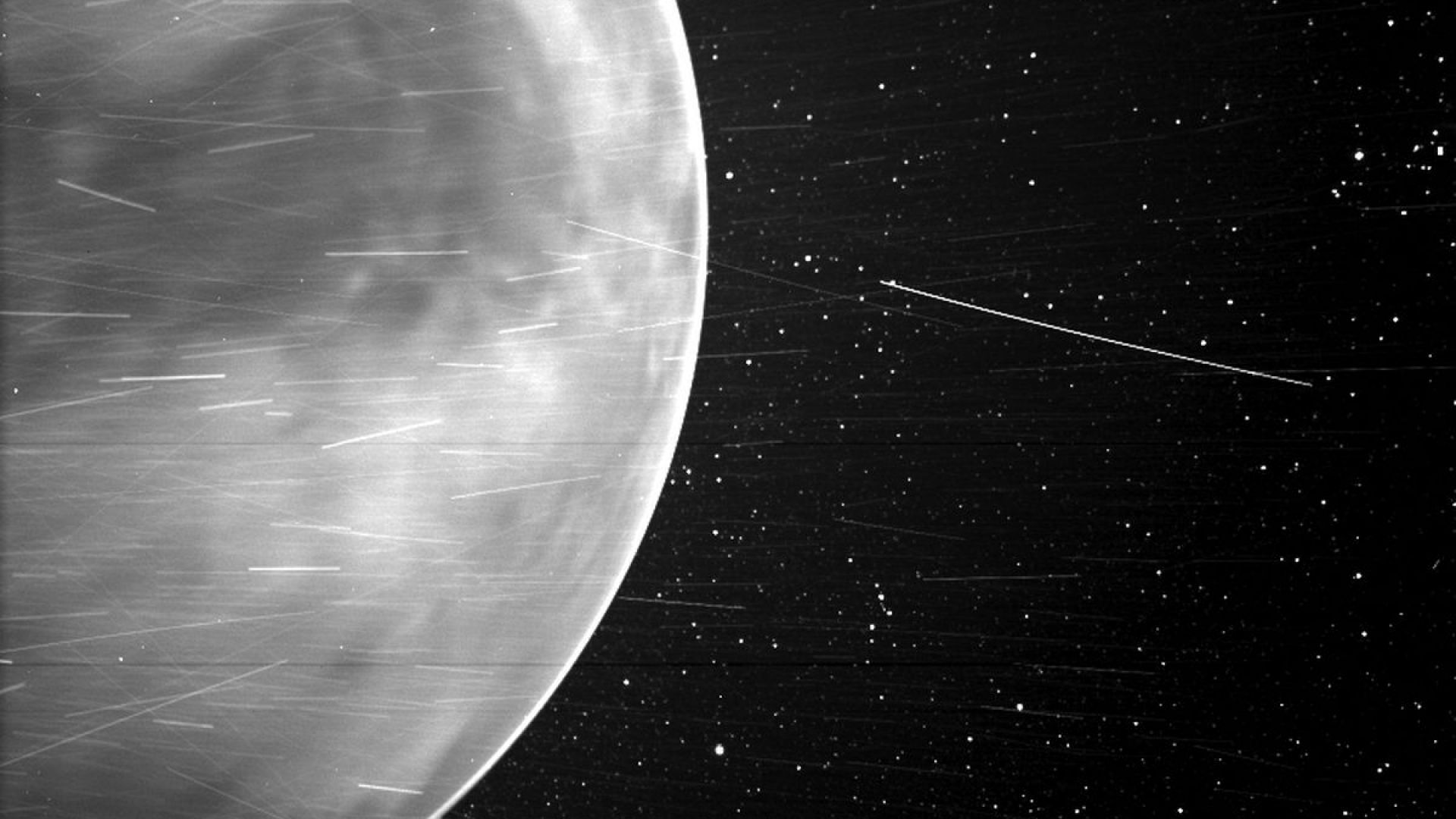 Слънчевата сонда Parker направи любопитна снимка на Венера