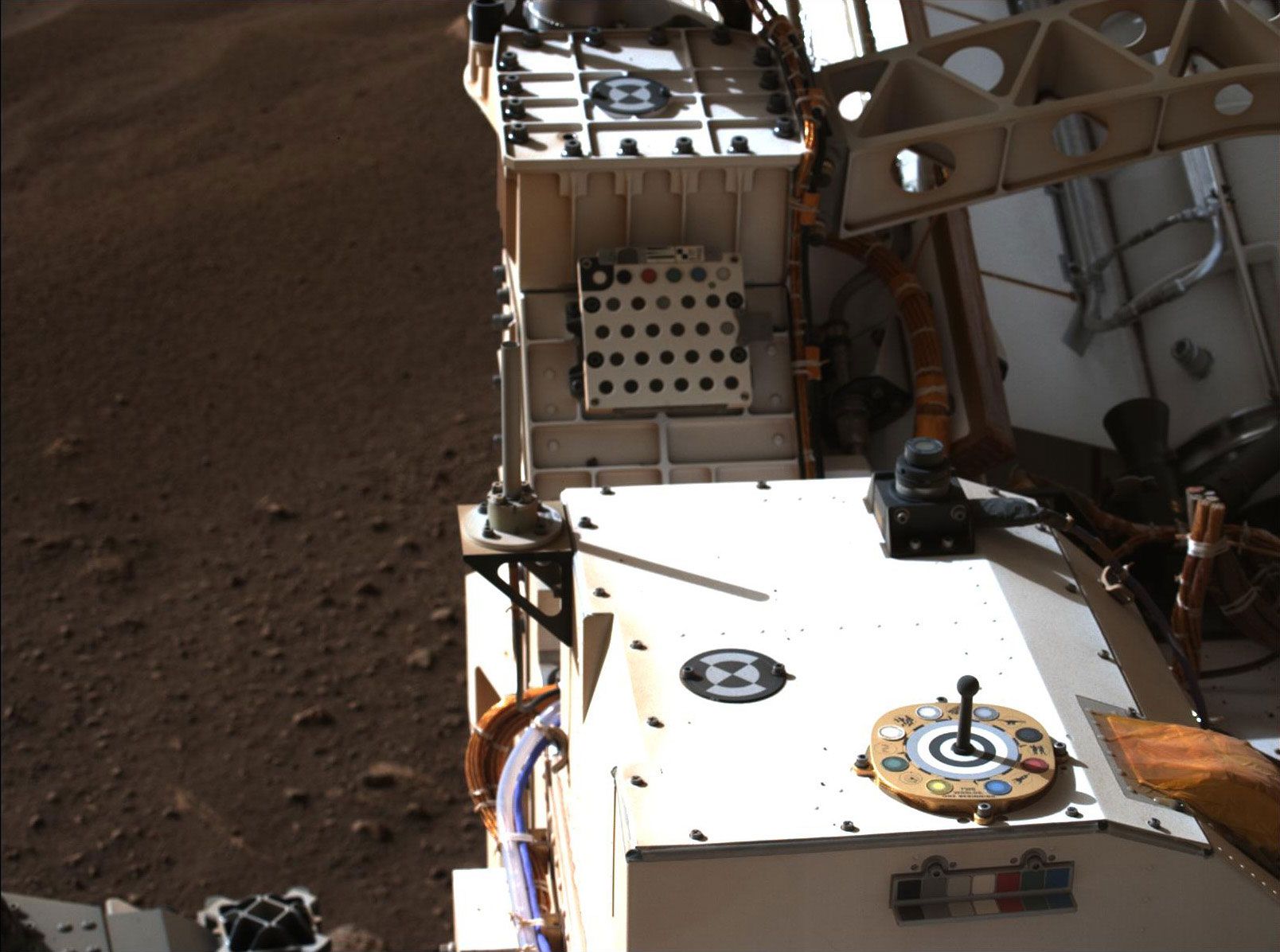 Снимка, направена от "Пърсивиърънс" от Марс