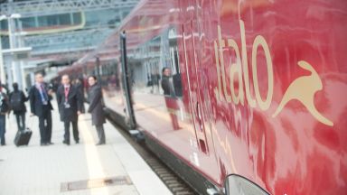 Мерките срещу коронавируса продължават с променлив успех Докато Италия въвежда