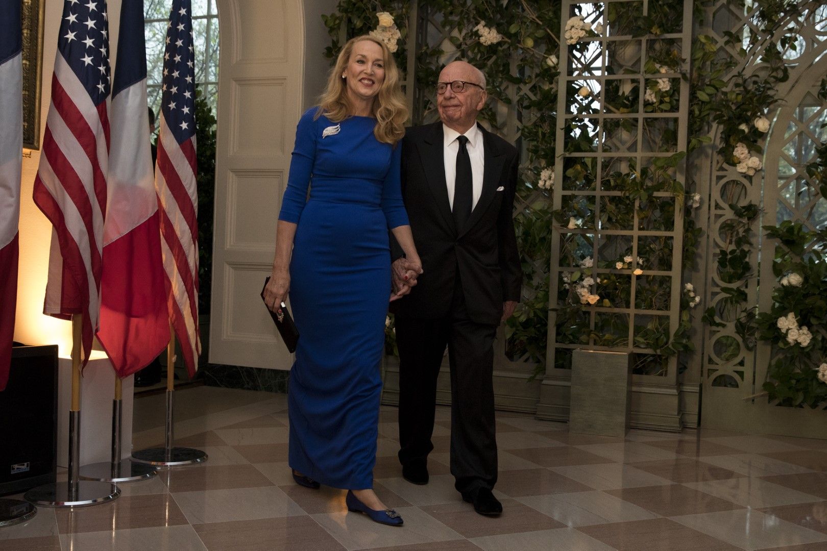 Рупърт Мърдок и съпругата му Джери Хол гостуват в Белия дом за срещата на Доналд Тръмп с френския президент Еманюел Макрон, 24 април 2018 г.