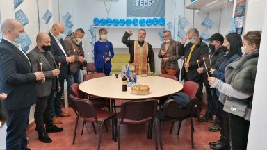  Любен Дилов и Ася Пеева дадоха мощен старт на акцията на ГЕРБ в Поморие 
