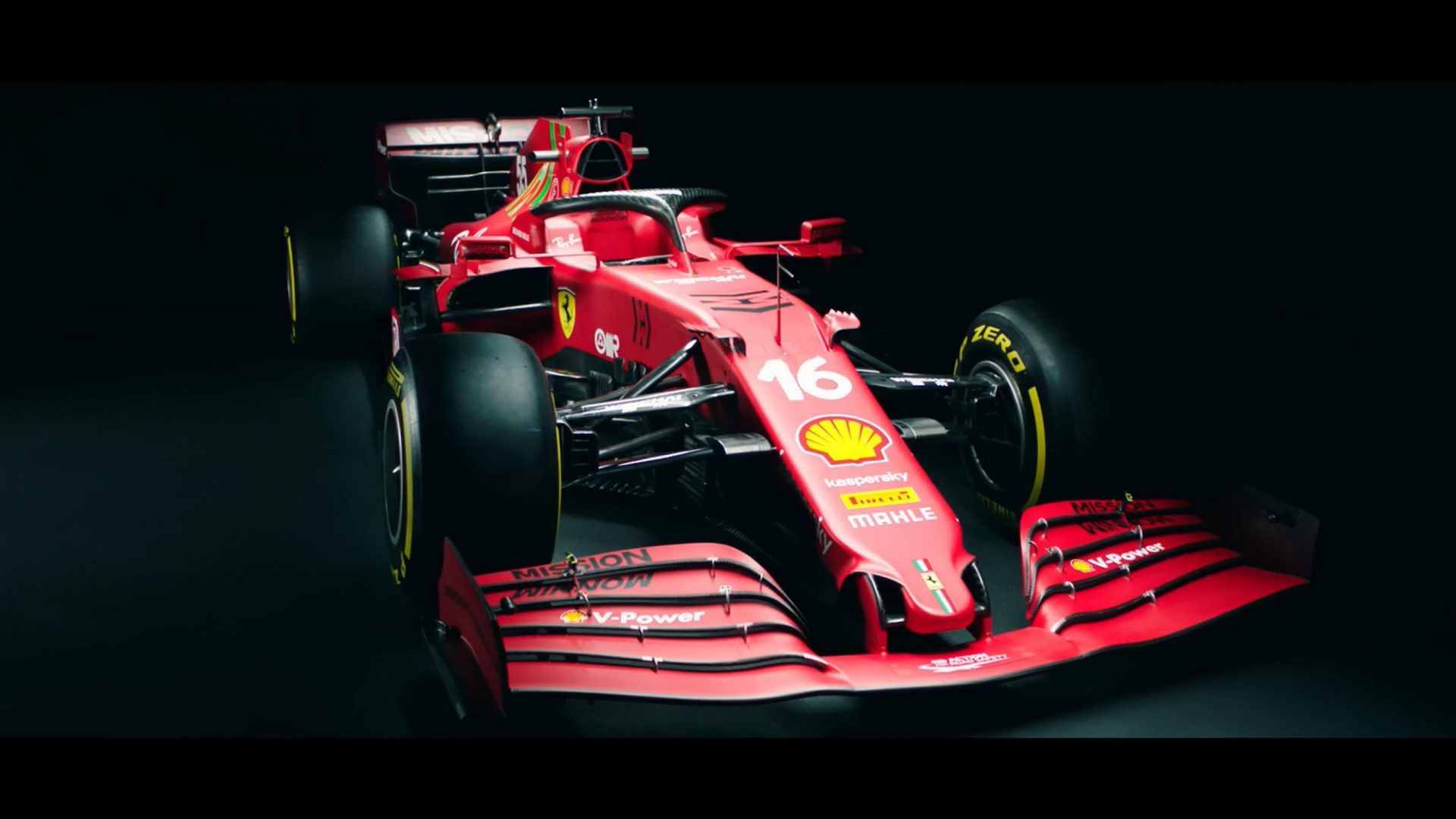 "Ферари" показа новата си кола, която "няма да е толкова бавна на правите"