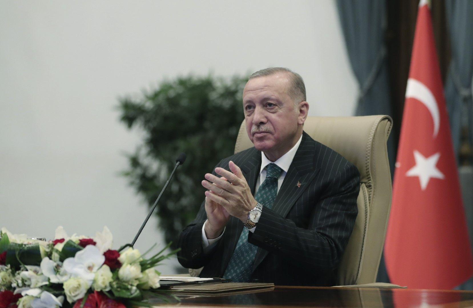 Ердоган аплодира старта на строителството на трети блок на АЕЦ "Аккую"