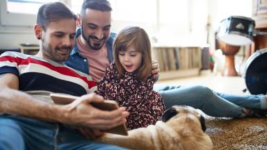 Европейският парламент дебатира днес предложение за резолюция ЕС да бъде