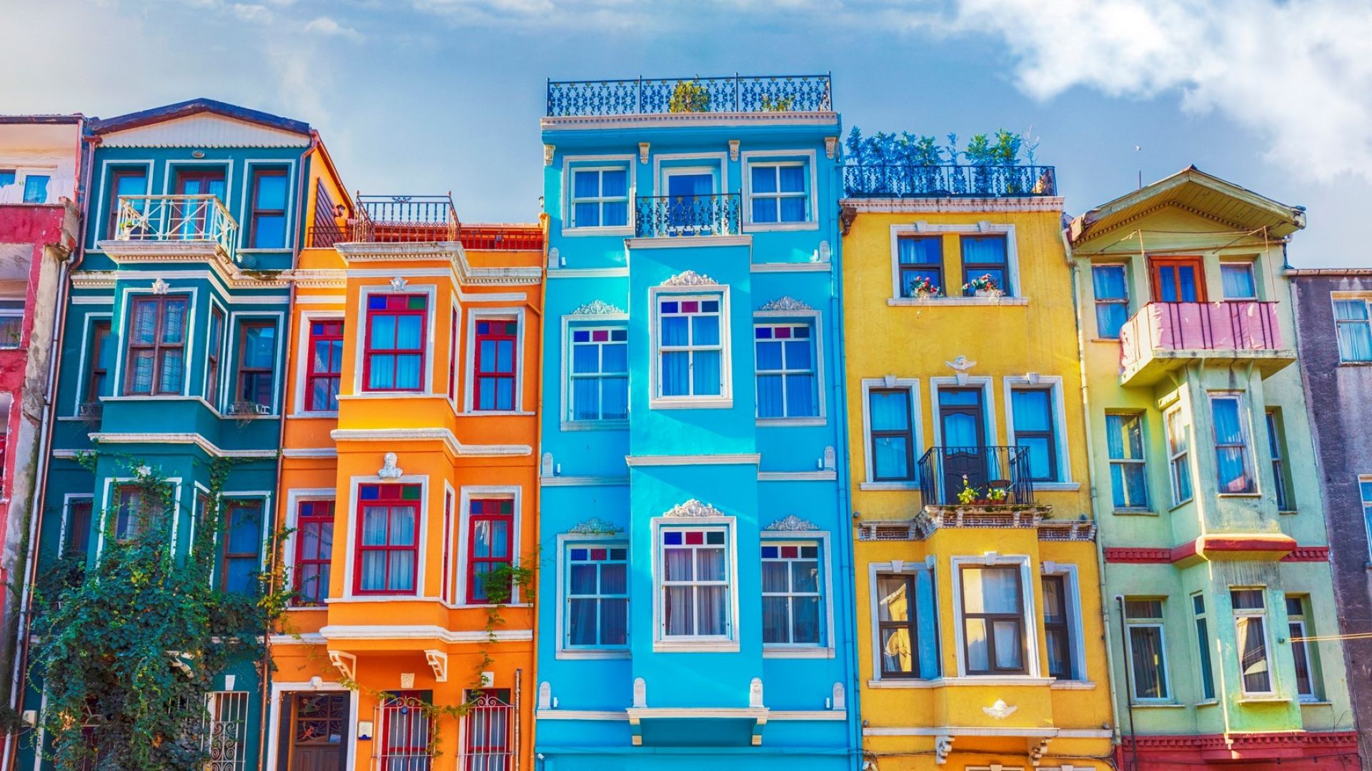 Най-цветните квартали на Истанбул (снимки)