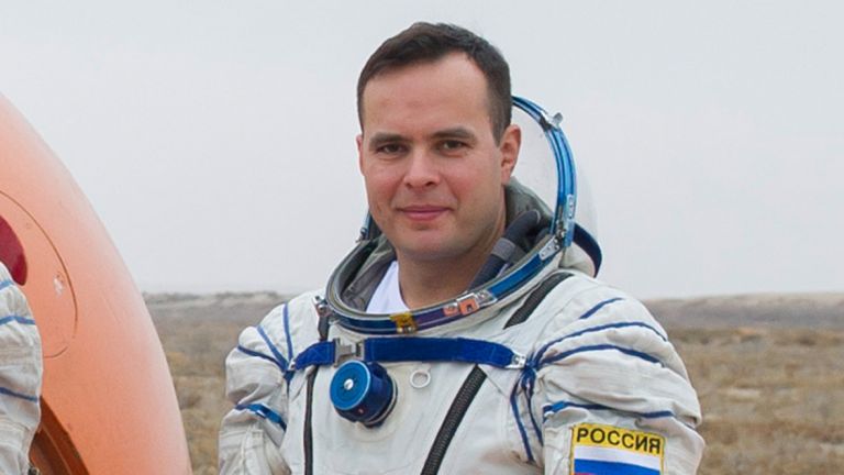 Скоро руснак ще полети с космическия кораб на Илон Мъск
