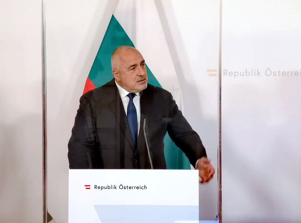 Във Виена българският премиер се противопостави на несправедливото разпределение на ваксините
