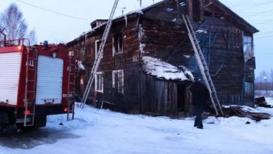 Четири деца изгоряха при пожар в руския Красноярски край (видео)
