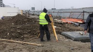 Днес започна изграждането на локалното платно при Южната дъга на