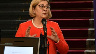 Изоставането от графика за доставка на машините ще бъде наваксано