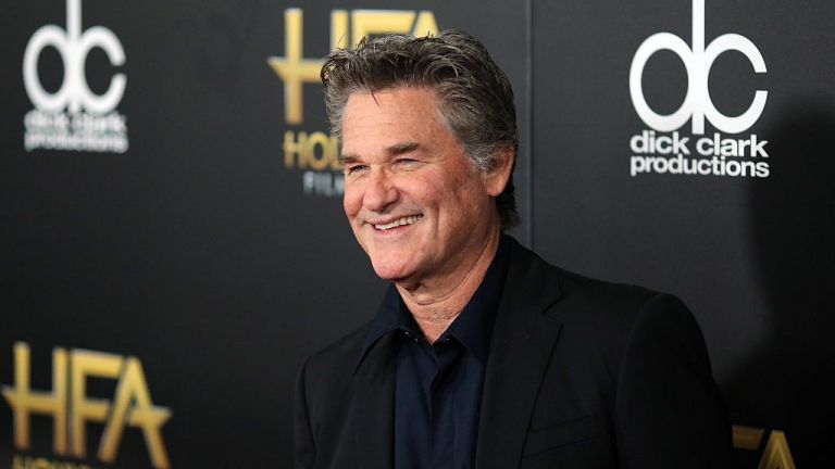 Кърт Ръсел си спомня за времето, когато са му платили, за да ритне Елвис Пресли по пищяла