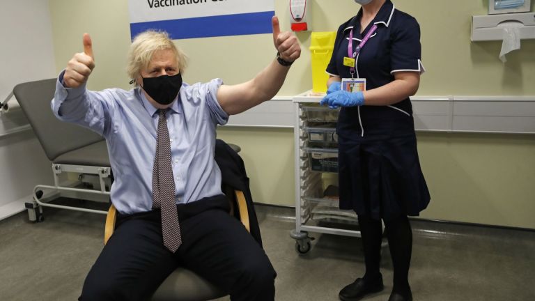 Boris Johnson receives his first dose of AstraZeneca (photos)