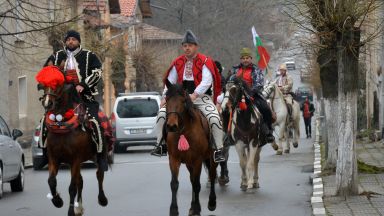 Православната църква почита днес църковния празник Тодоровден който се отбелязва