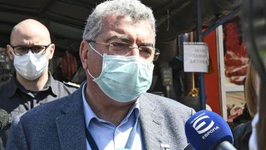 Шефът на столичното РЗИ д р Данчо Пенчев препоръча ивермектин за