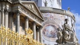 15 милиона евро спешна помощ за Версайския дворец
