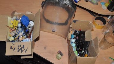 В училище в Сочи е задържан младеж който е планирал