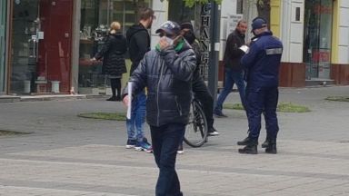 Нови и по строги мерки ще бъдат въведени от тази вечер