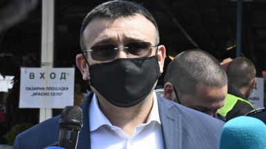 Бившият вътрешен министър Младен Маринов беше призован и се яви