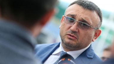 Бившият вътрешен министър Младен Маринов е привикан на разпит