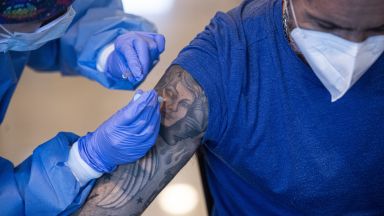 Белият дом обяви днес че отпуска още десет милиарда долара