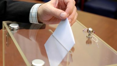 Оказва се че гласуването е още една трудност пред която