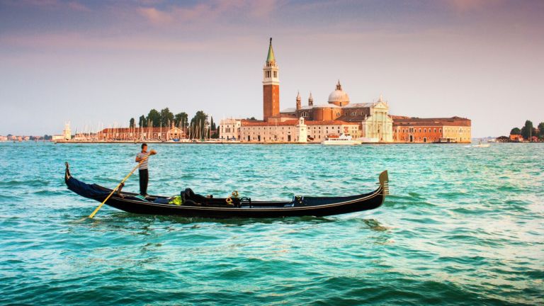 Венеция отлага за 2023 г. новата туристическа такса