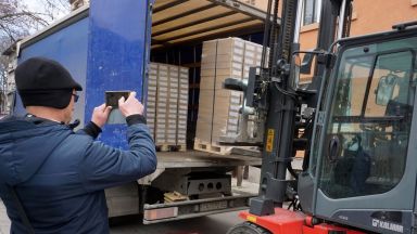 Бюлетините за парламентарния вот на 4 април тръгнаха към избирателните