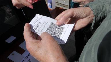 Представители на Обществения съвет към Централната избирателна комисия показаха пред