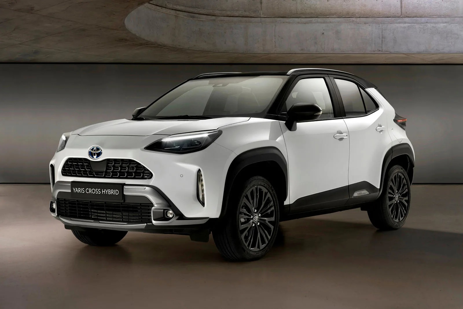 Toyota показа още една SUV версия на Yaris