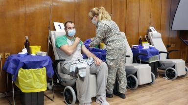 За последното денонощие в България са регистрирани рекордните 5176 нови