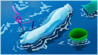 Приблизително петдесет и един трилиона парчета от микропластмаса които тежат