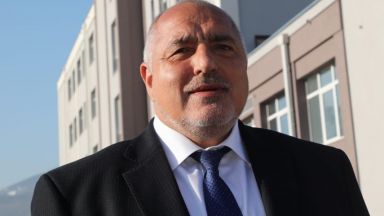 Премиерът Бойко Борисов отново атакува президента за датата на изборите