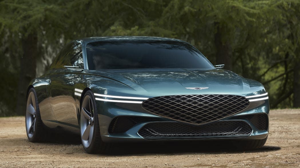 Представиха новия модел електрически автомобил на Genesis