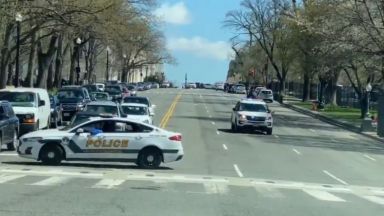 Президентът Джо Байдън е съкрушен след като полицай от охраната