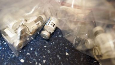 На този етап не е установена причинно следствена връзка между образуването